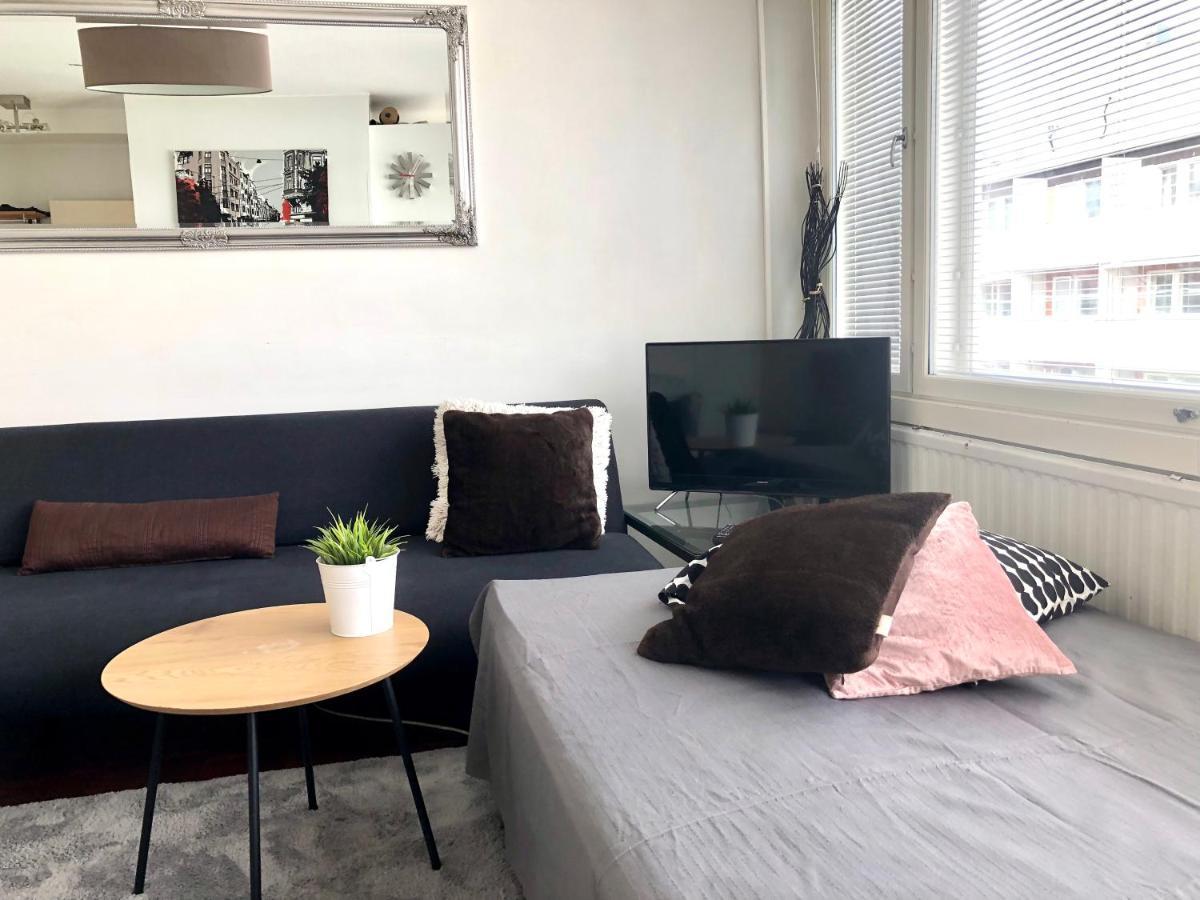 Sweethome Studio 48 City Center Аlbertinkatu Helsínquia Exterior foto